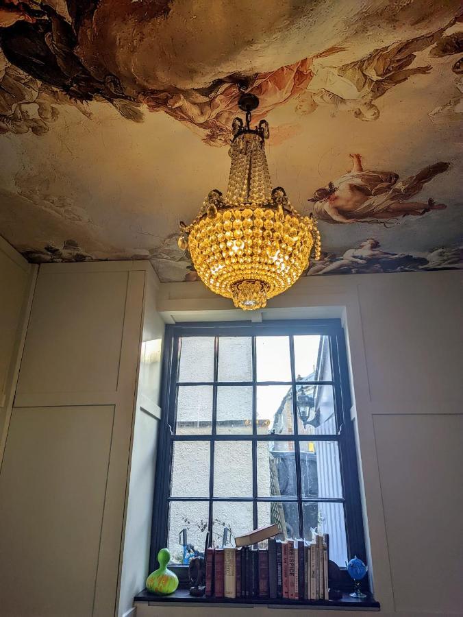 The Bear Bread Bakery B&B, Ensuite Rooms Above The Bakery, Colyton エクステリア 写真